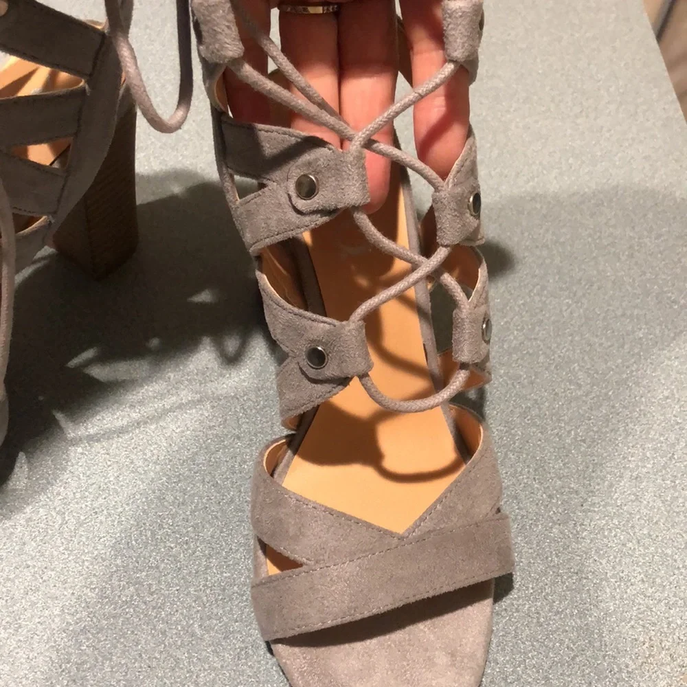 XOXO Footwear Balta Grey - Picture 14 of 16